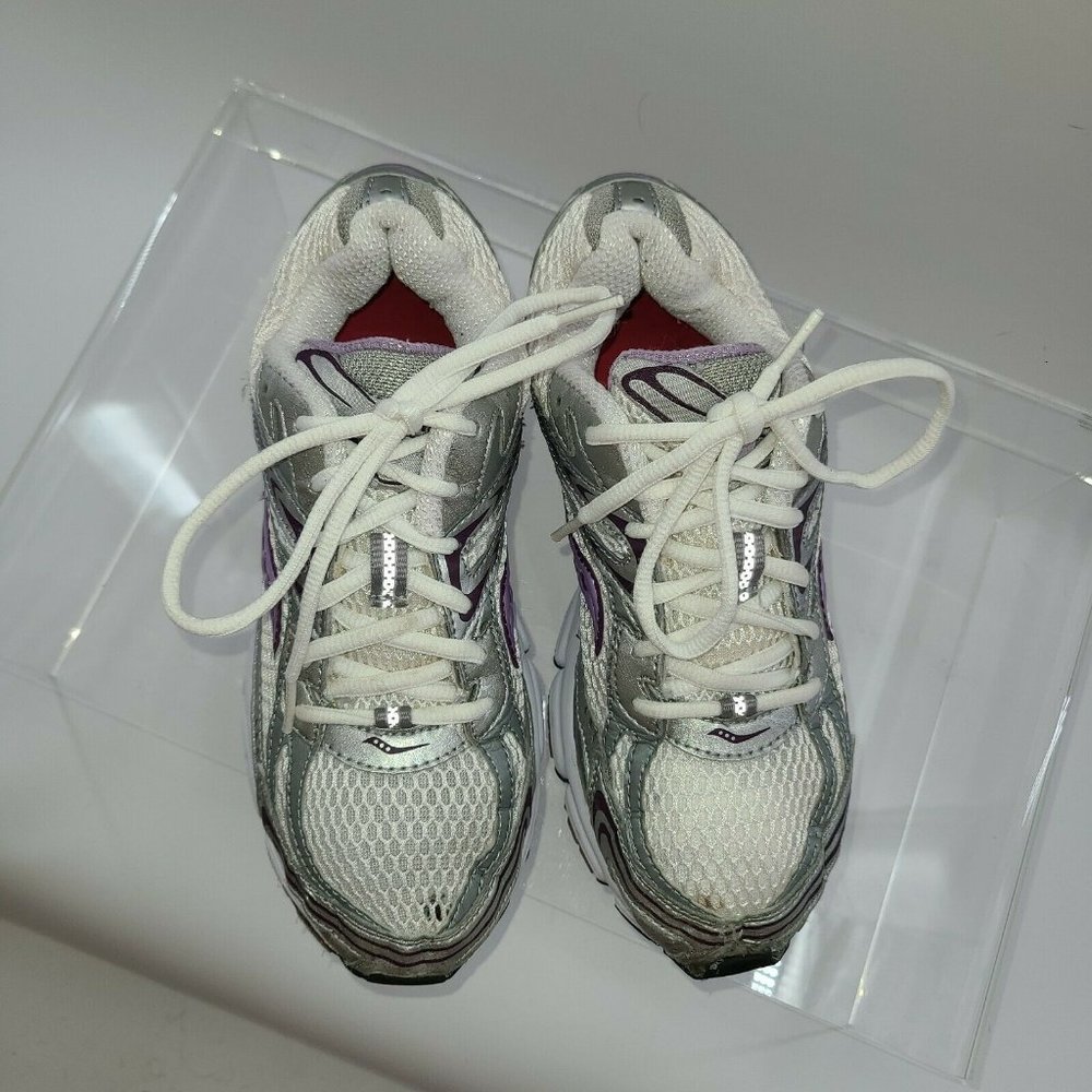 Saucony Grid Ignition 2 Women’s‎ 8 Wide Running Shoe 15047-6 Gray(silver)/Violet